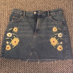 Topshop MOTO denim floral skirt